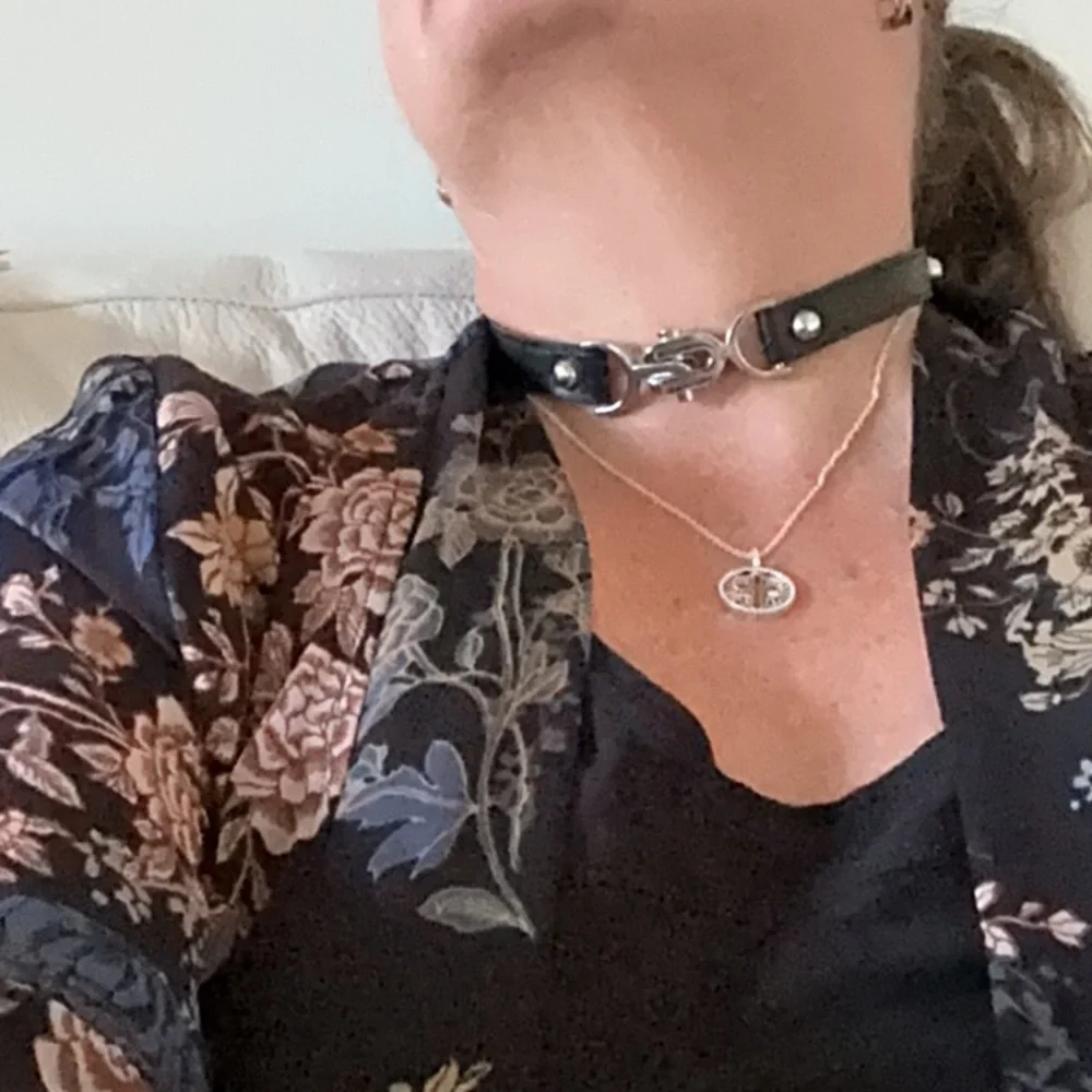 Cotton On Coker Necklace/Wrap Bracelet Gothic or Biker Style 15.5 in. in length. - Picture 8 of 8